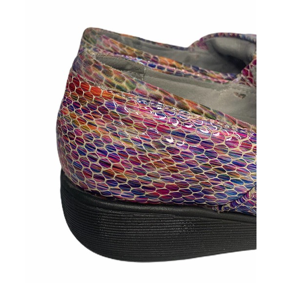 Womens Greys Anatomy Softwalk Meredith Kaleidoscope Mermaid Clogs Leather 6.5 - Picture 2 of 12